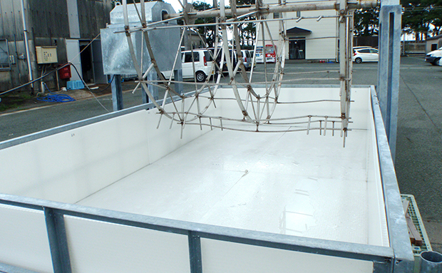 ４層中空構造板（農水産資材） ツインコーン用途写真